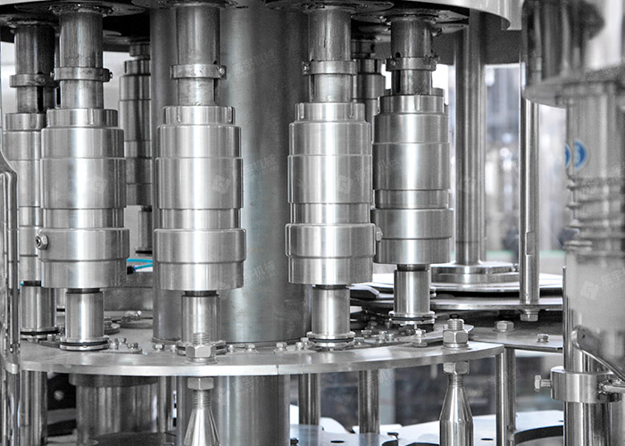 瓶装水绿巨人涩涩屋下载 瓶装水绿巨人涩涩屋下载